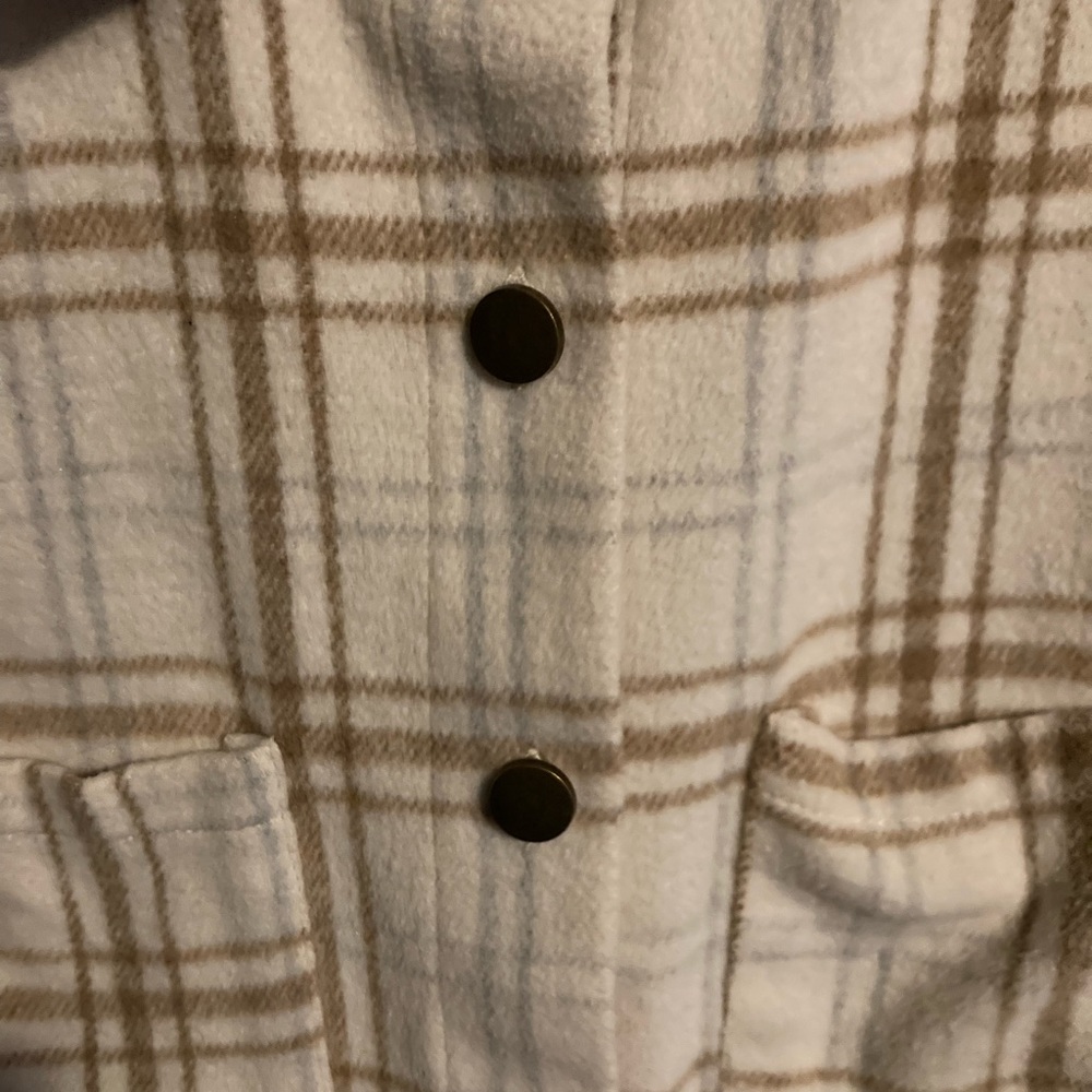 Plaid Shacket - Picture 4 of 9